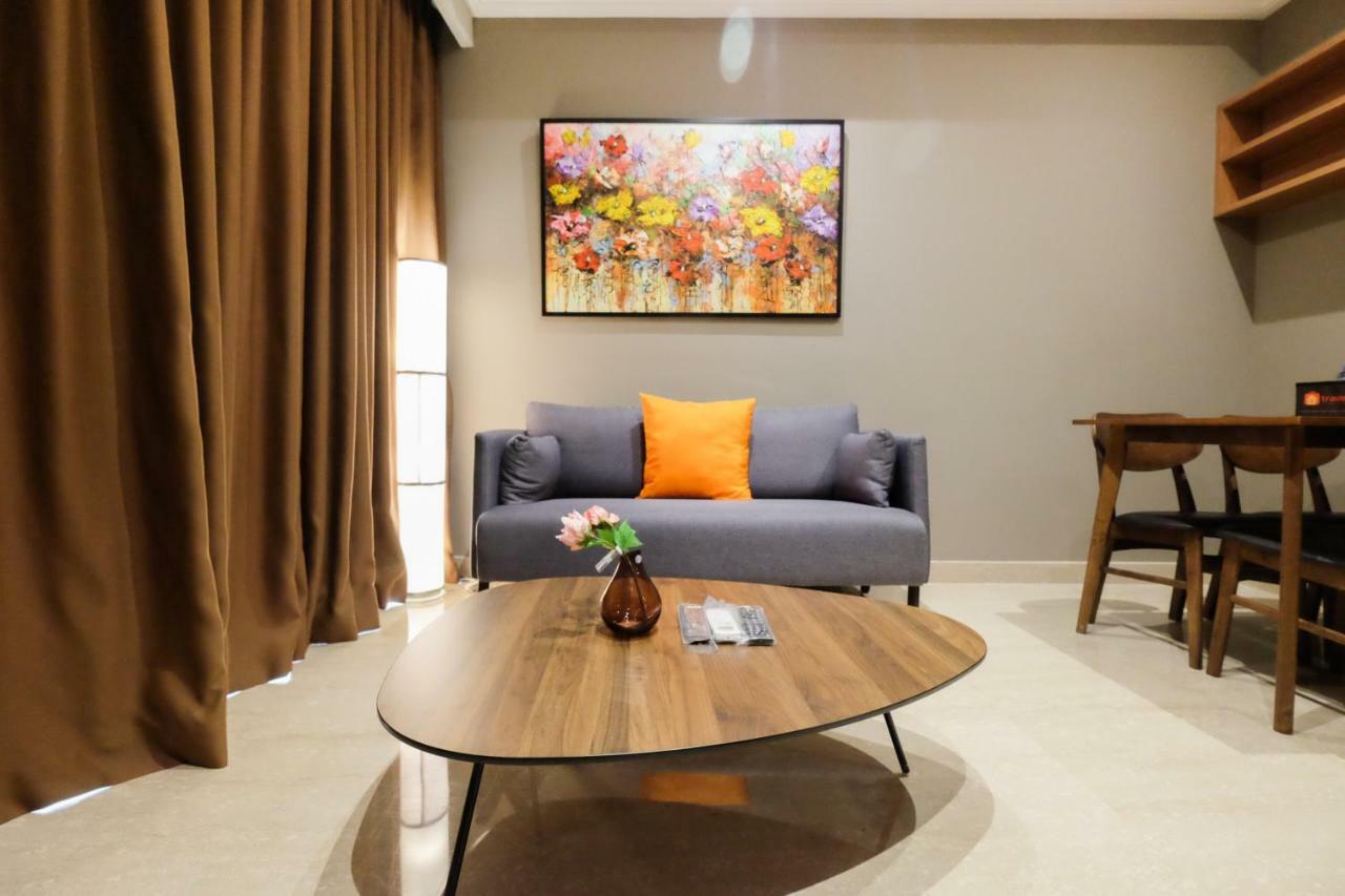 Comfortable And Modern 2Br Menteng Park Apartment By Travelio Jakarta Extérieur photo